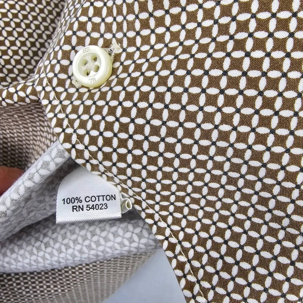 Banana Republic Men's Short Sleeve Button Down Shirt Brown Geometric‎ Medium